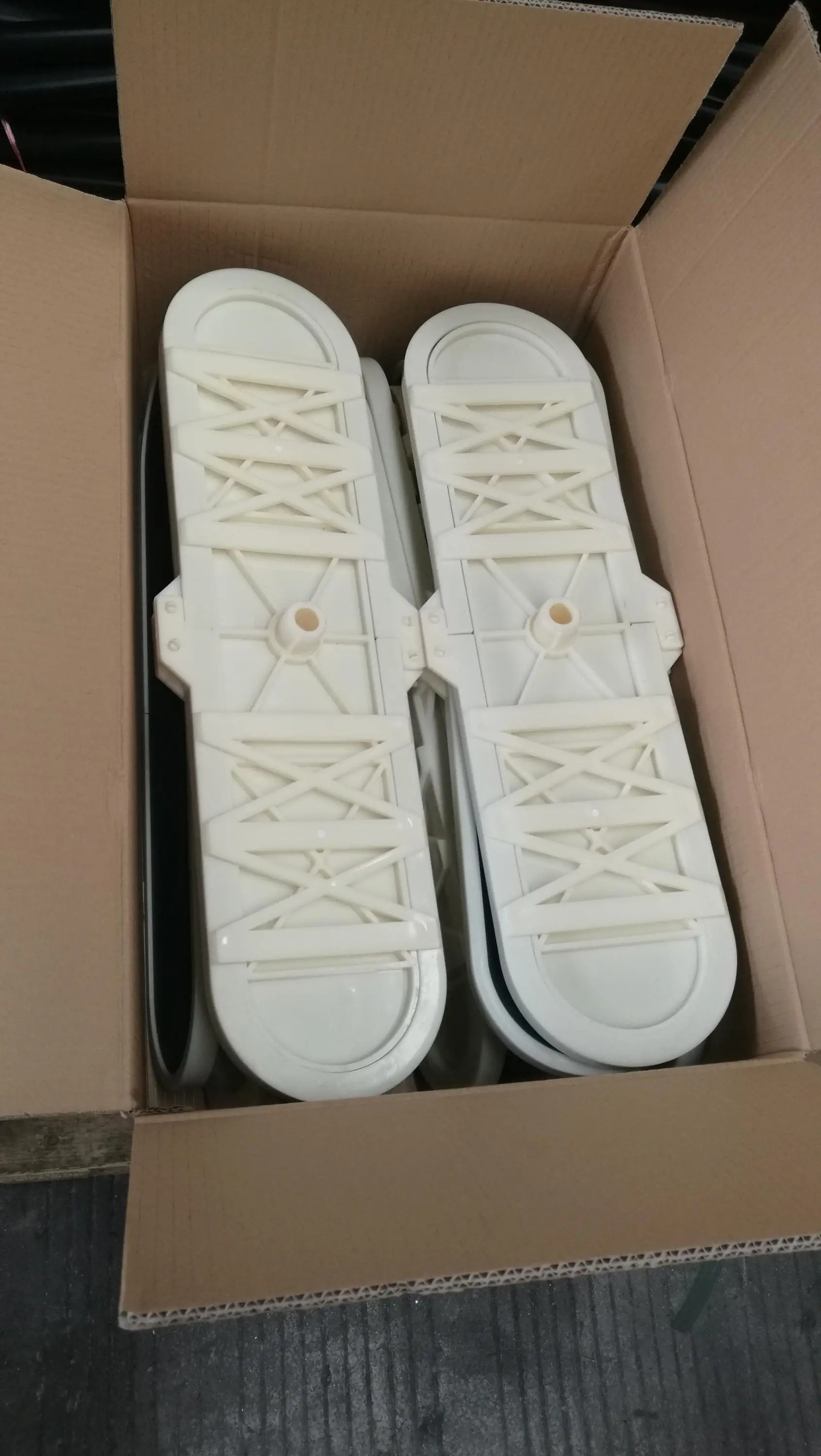 2024 High Oxygen Plate Membrane Nano Micro Air Fine Bubble Diffuser Microbubble Aeration