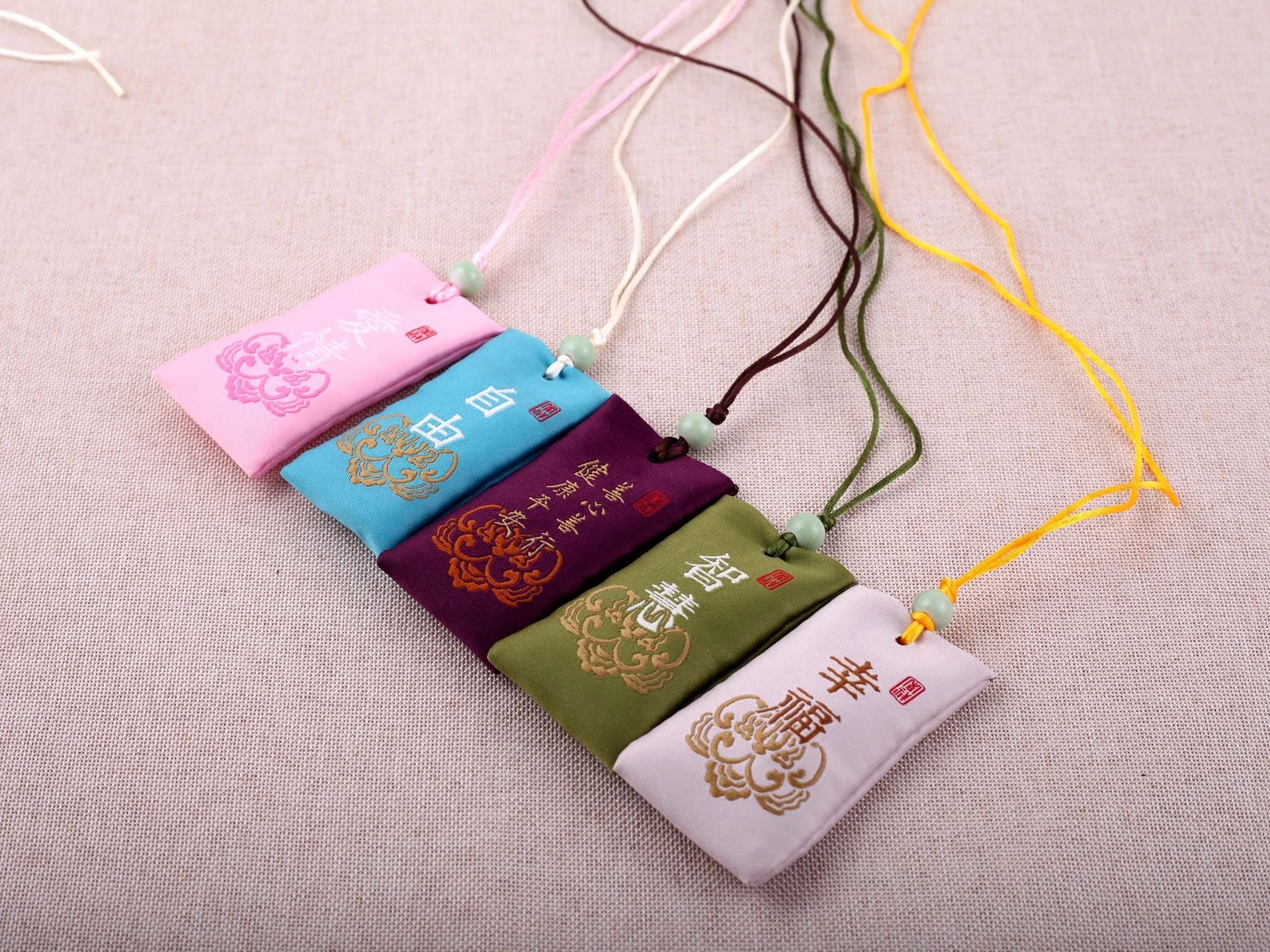 Hot Sale Colorful Ancient Chinese Style Small Sachet Baby Hanging Neck Safe Bag Embroidery Satin Silk Pouch