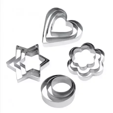 Factory Customized 12-Piece Heat Resistant Stainless Steel Metal Cookie Mold Cake Biscuit Cutter Set for Cookies