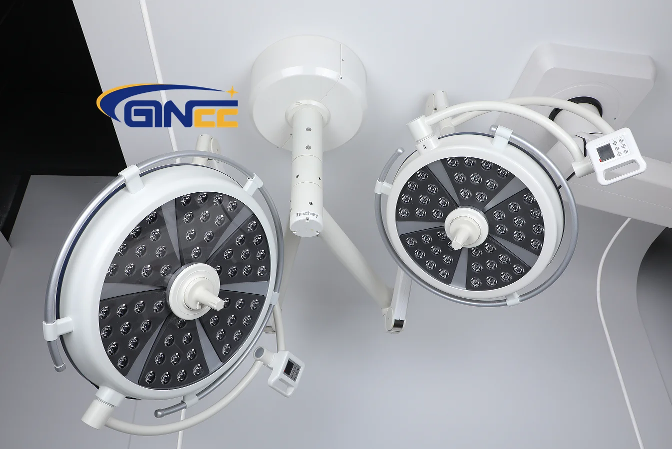 Ginee Medical surgical light operating lamp for operating room and hospital clinic Adjustable brightness