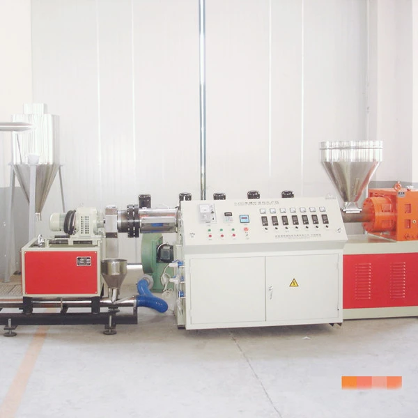Small capacity soft PVC granulating machine production line