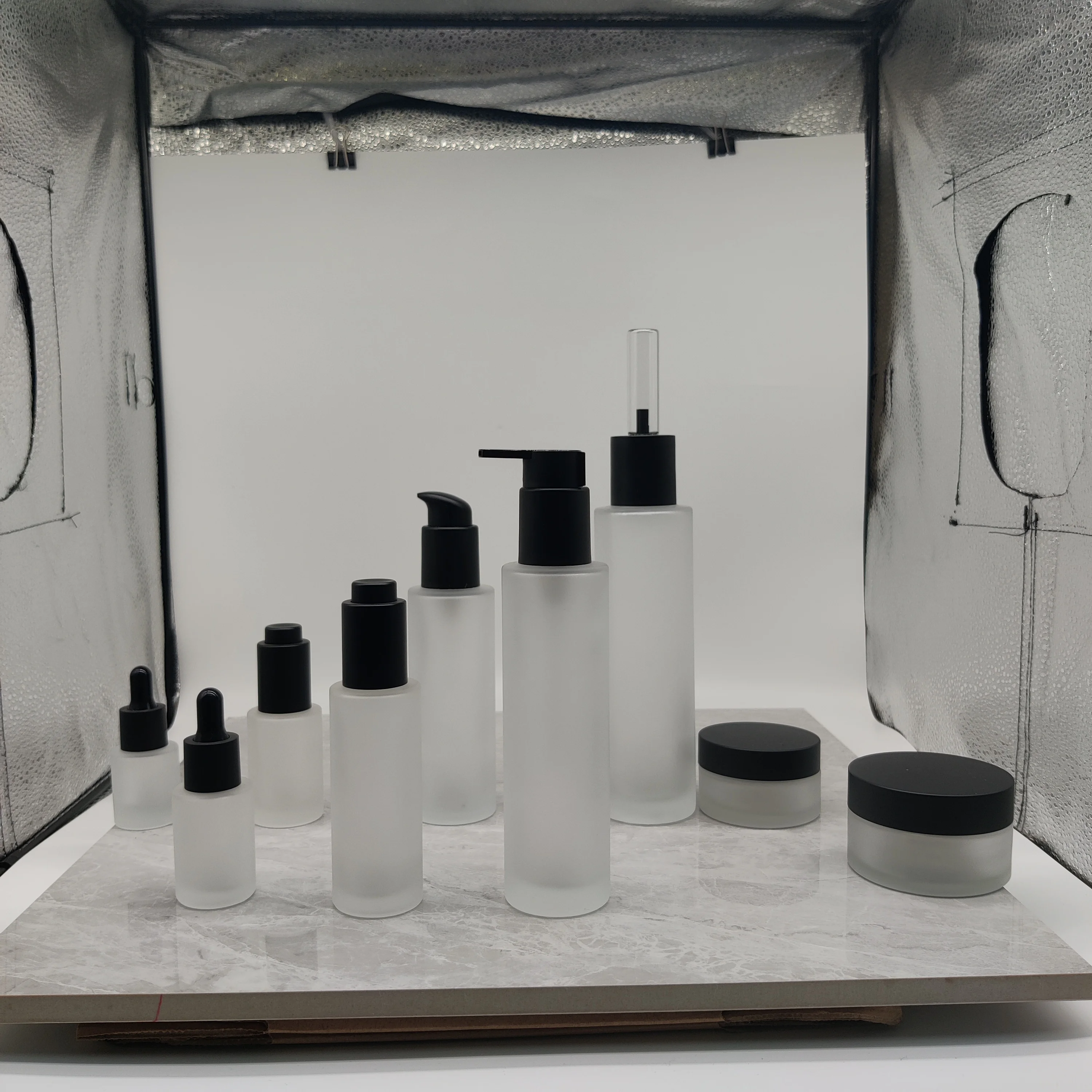 5ml 15ml 20ml 30ml 50ml 100ml essential oil serum flat shoulder frosted clear glass dropper