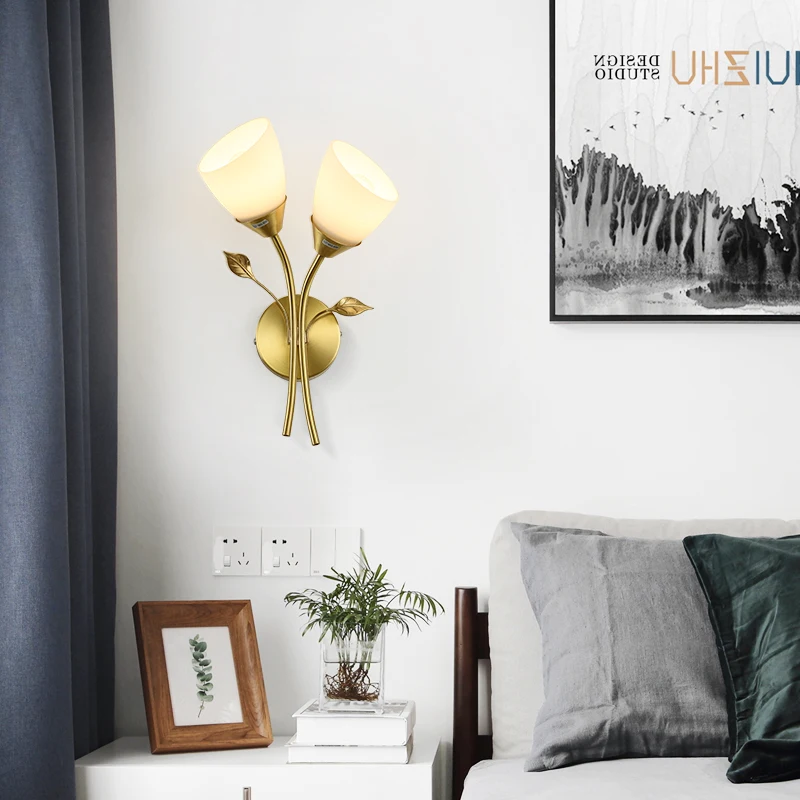 Art Deco Indoor Decorative Gold Base White Glass Lampshade Wall Lamp Sconce for Home Living Room