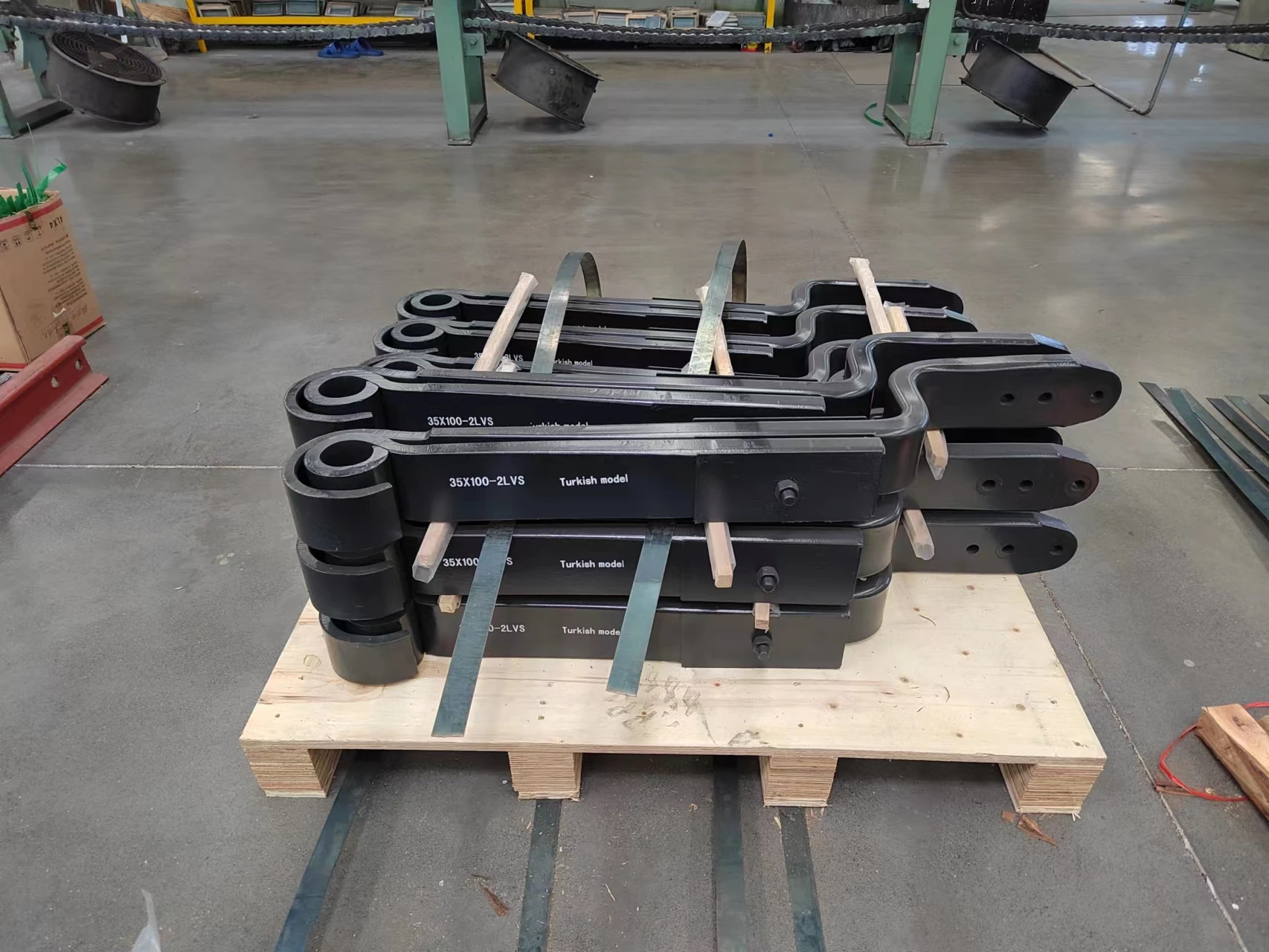 High Quality 8*60*1300MM leaf spring 0423 Japan Nissan truck leaf spring