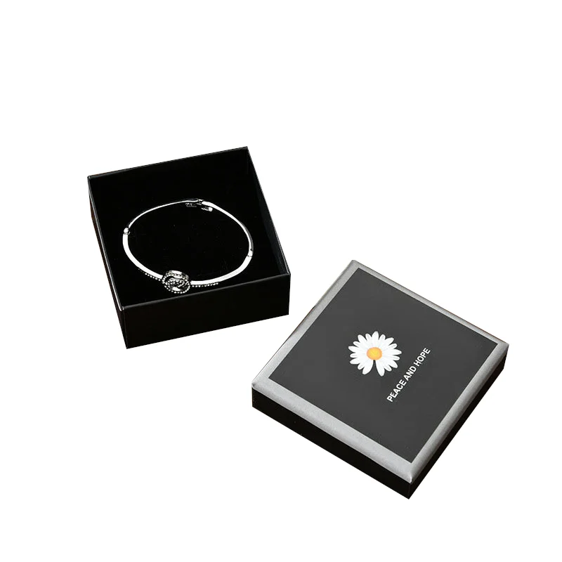 Wholesale Luxury Daisy Jewelry Packaging Box Necklace Bracelet Heaven And Earth Cover Carton