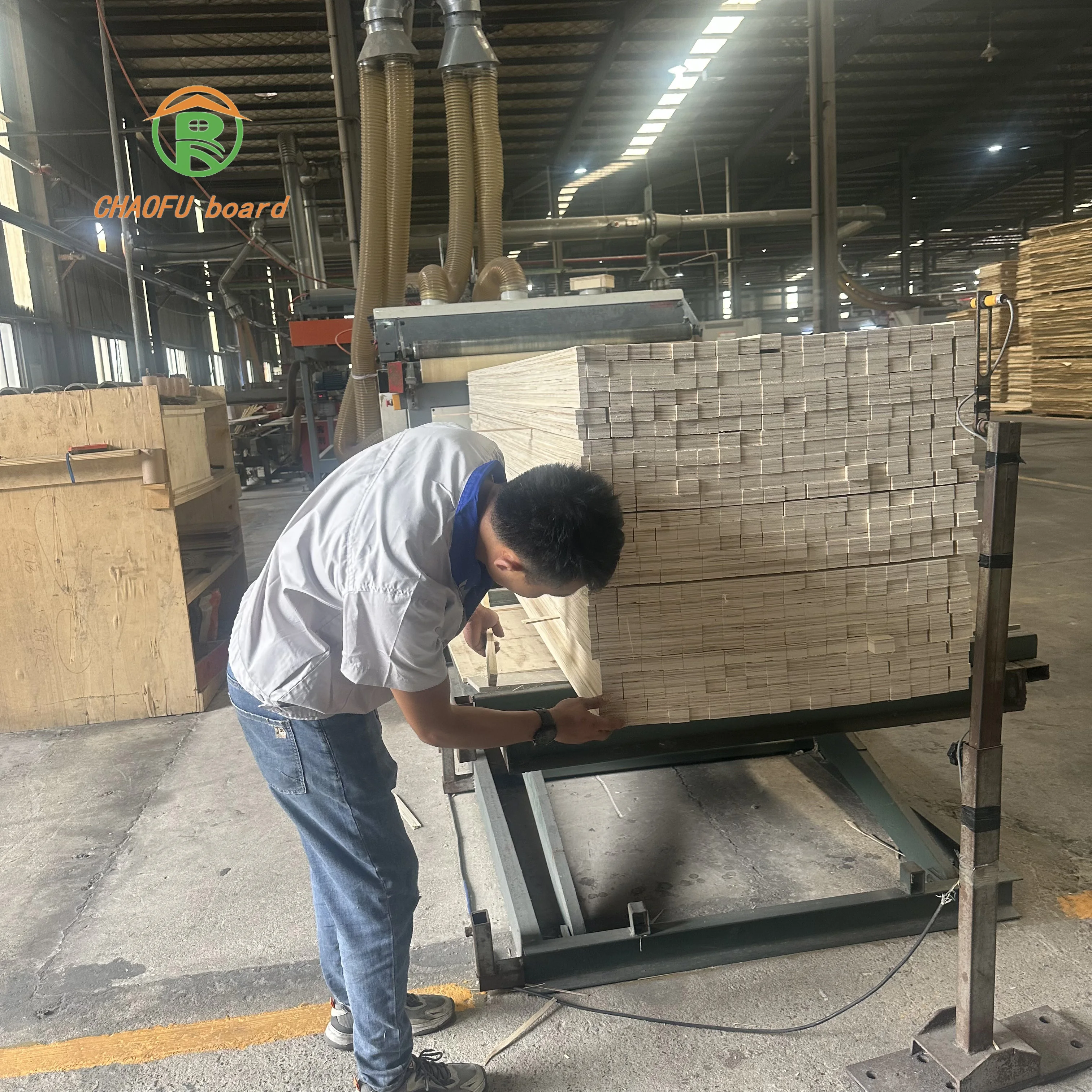 compact structure basic poplar boord LVL plywood sample for indoor wooden furniture use