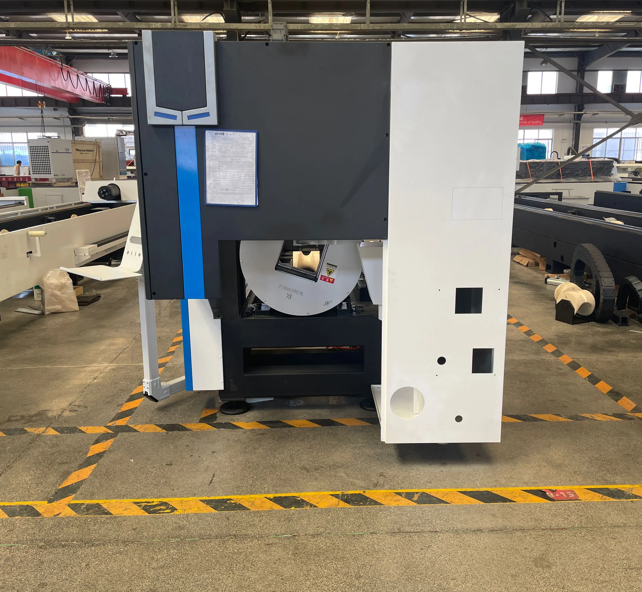 cutting tube machine 2KW 3KW 6KW Tube laser cutter