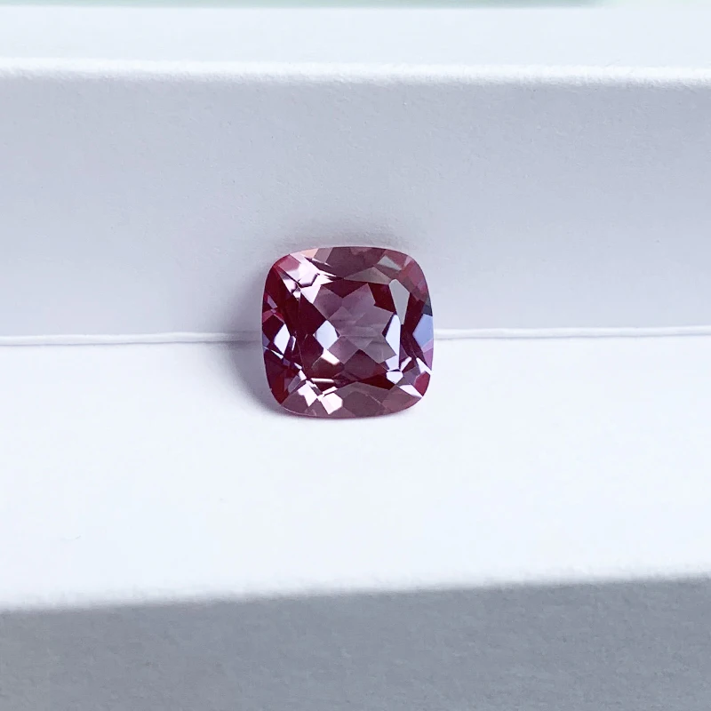 Luster Size From 5mm Round and Fancy Shape Color Change Lab Grown Alexandrite Gemstones for Jewelry Making