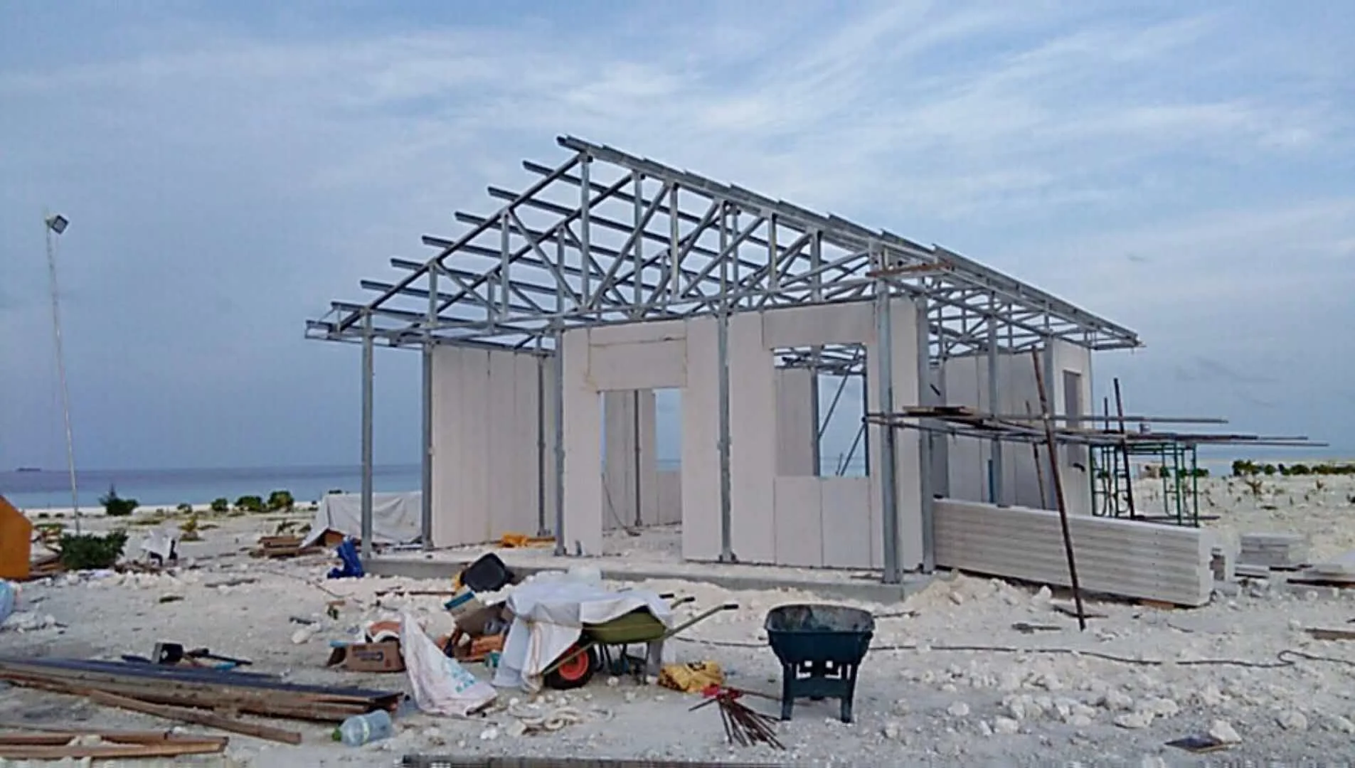 Hot sale cheap affordable one storey two bedroom economic tiny home prefab house