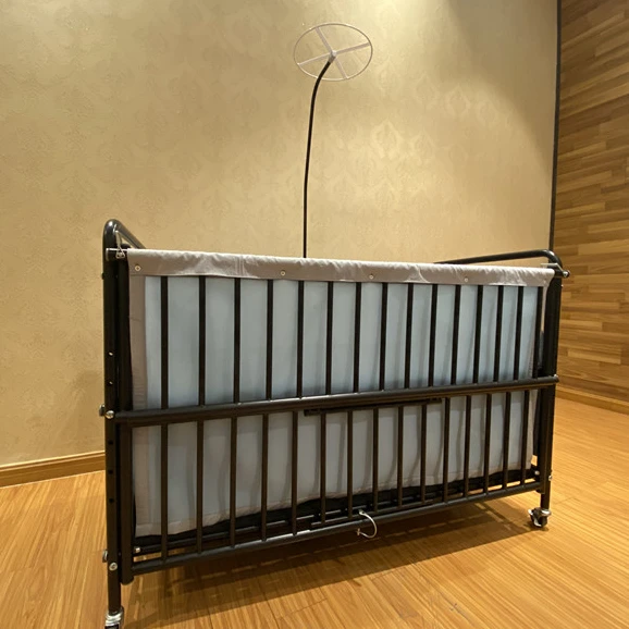 
Wheel Movable Playpen Boys Girls Sleeping Crib Metal Frame Sheet Cot Bed for Baby with Mosquito 