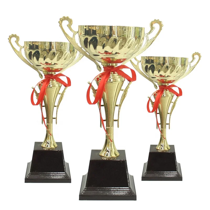 Handmade Custom Metal Golf Customized Decorative Champion Crystal Tony Cup Award Craft And Trophy football trophy