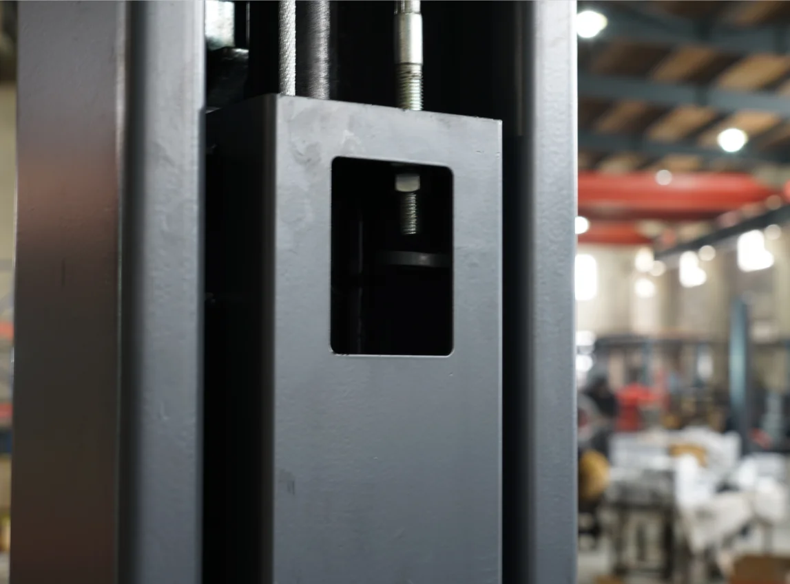 car workshop equipment 2 car lift 4200 kgs two post auto hoist for low chassis sport car