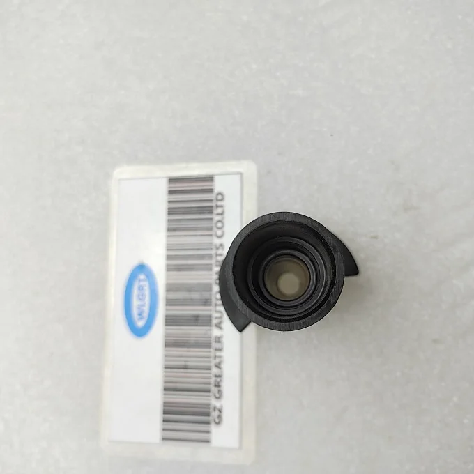 WLGRT OEM LR028136 Water Pump To Oil Cooler Pipe For Land Rover Range Rover L405 L320 L494 L560