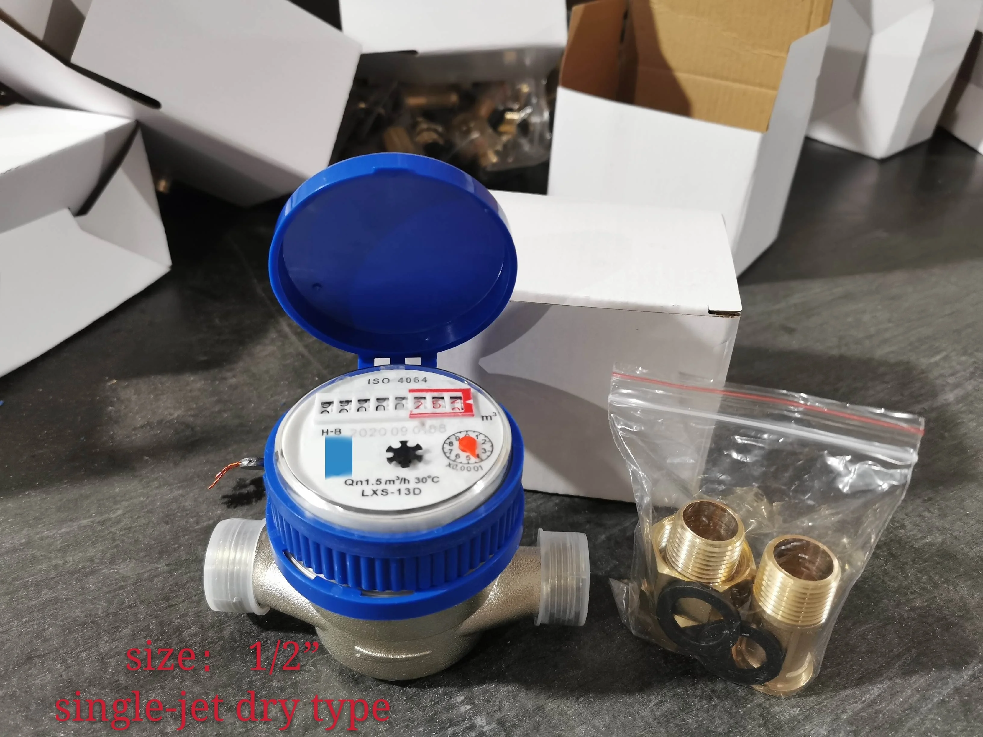 Одноструйный Сухой Тип латунный умный мини-счетчик воды