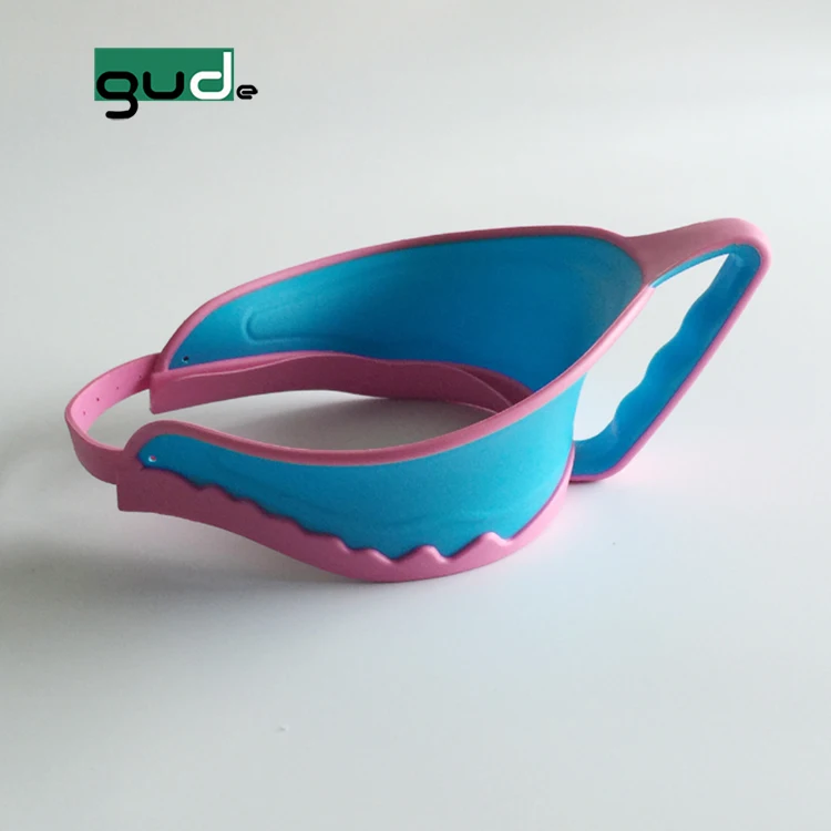 Hot sales adjustable baby shampoo hat/rinse bath hat
