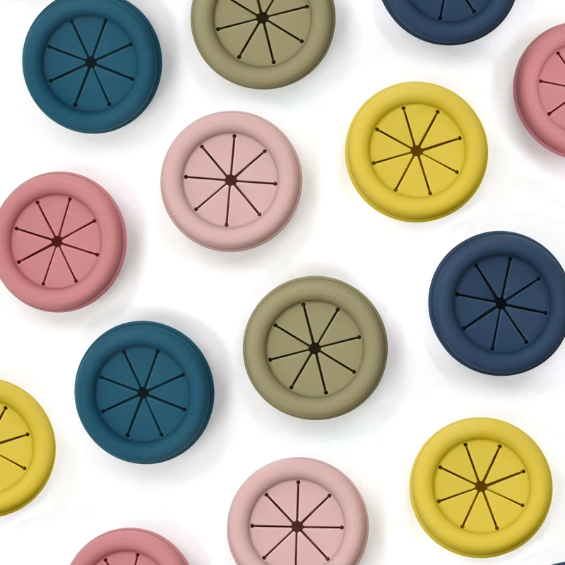 New Design Eco Friendly Silicone Soft Colorful Snack Cup With Lid Suction Base BPA Free Silicone Baby Snack Cup