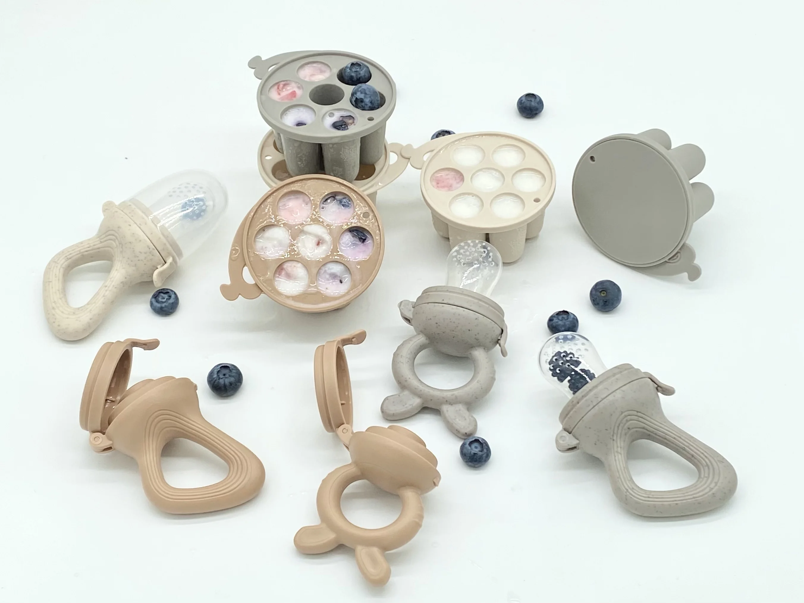 New Design Cute  Silicone Fruit Feeder Pacifier Food Freezer Tray for Baby Feeding Baby Breastmilk Popsicle molds