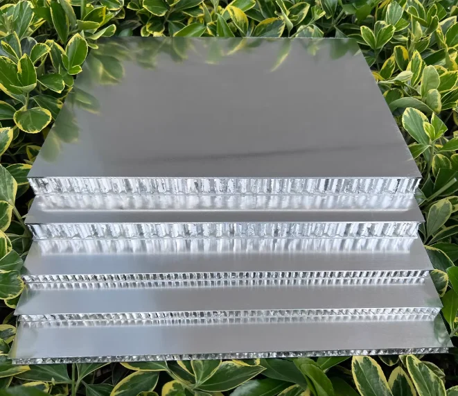 Customized Mirror Aluminium Composite Panel ACP ACM Sheet 2mm To 6mm Thickness Wood Grain Aluminum Honeycomb Composite Panel