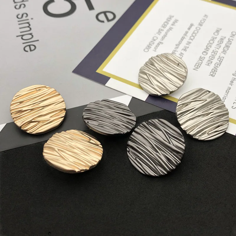 shank button (355)