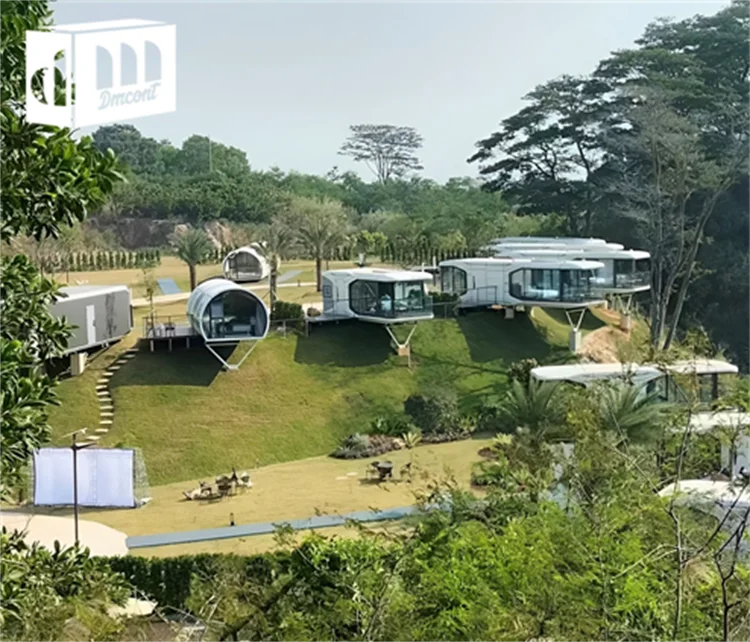 Luxury Portable Building Prefabricated 20Ft Mobile Detachable Hotel Modular Ship Container Space Capsule House For Camping Trip