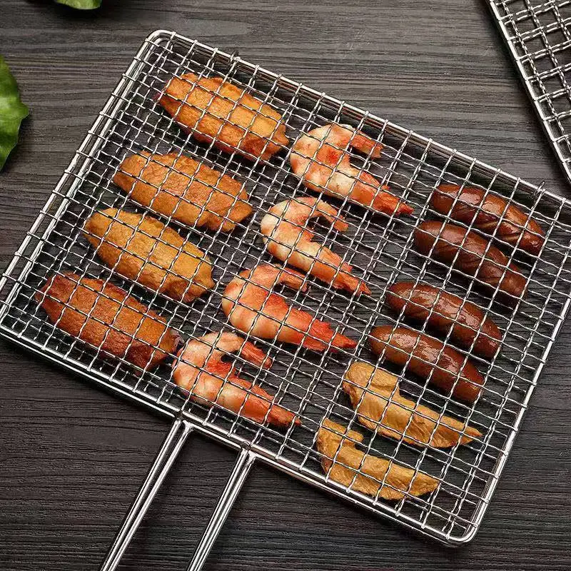 Hot Selling BBQ Grilling Basket Outdoor Kabob Grill Net with Wood Handle Barbecue Grilling Accessories