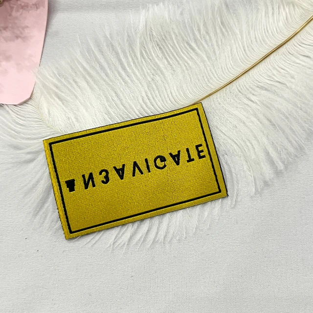 Factory wholesale woven neck label high quality customized label