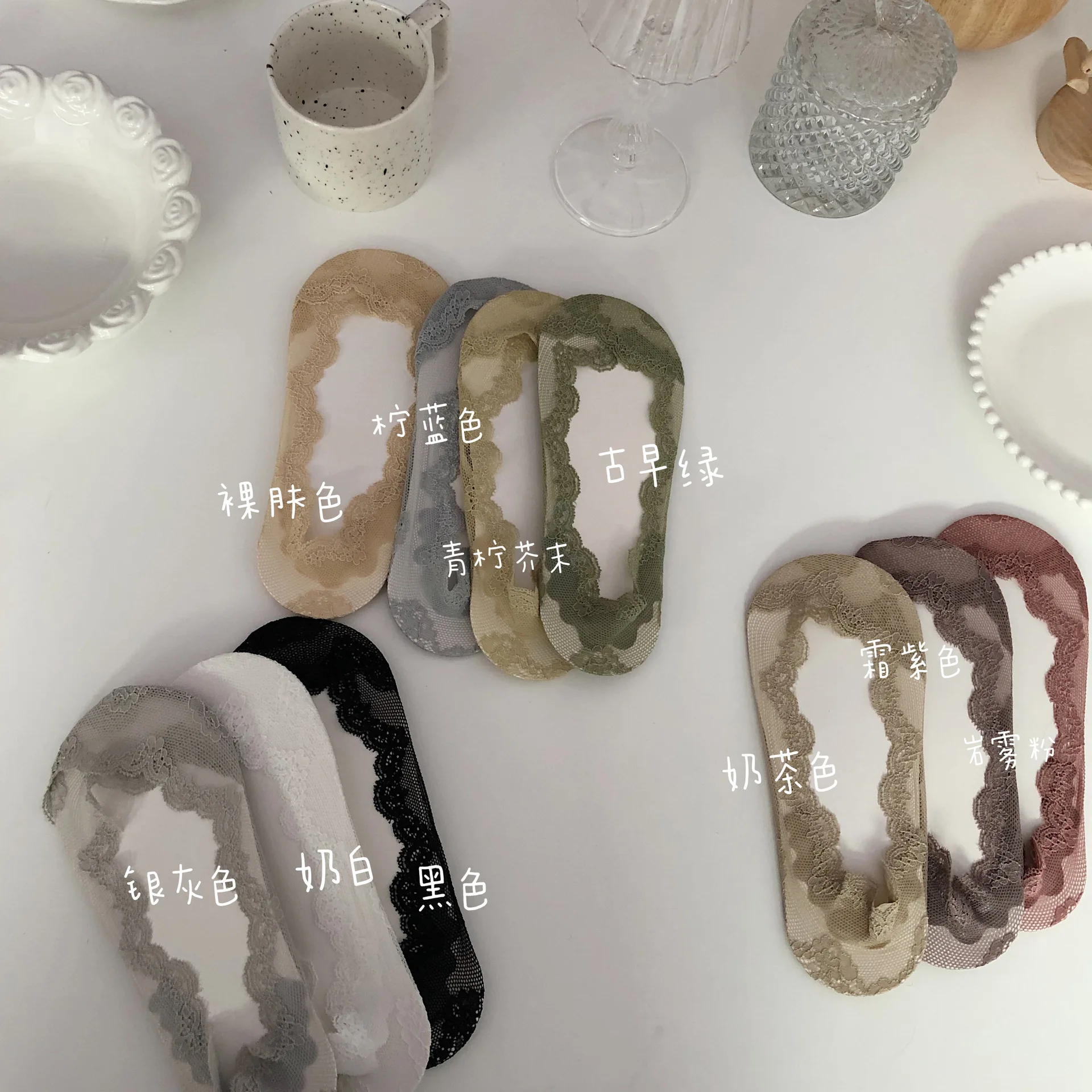 Летние новые женские носки, тонкие хлопковые невидимые носки, кружевные неглубокие носки с ресницами, силиконовые Нескользящие