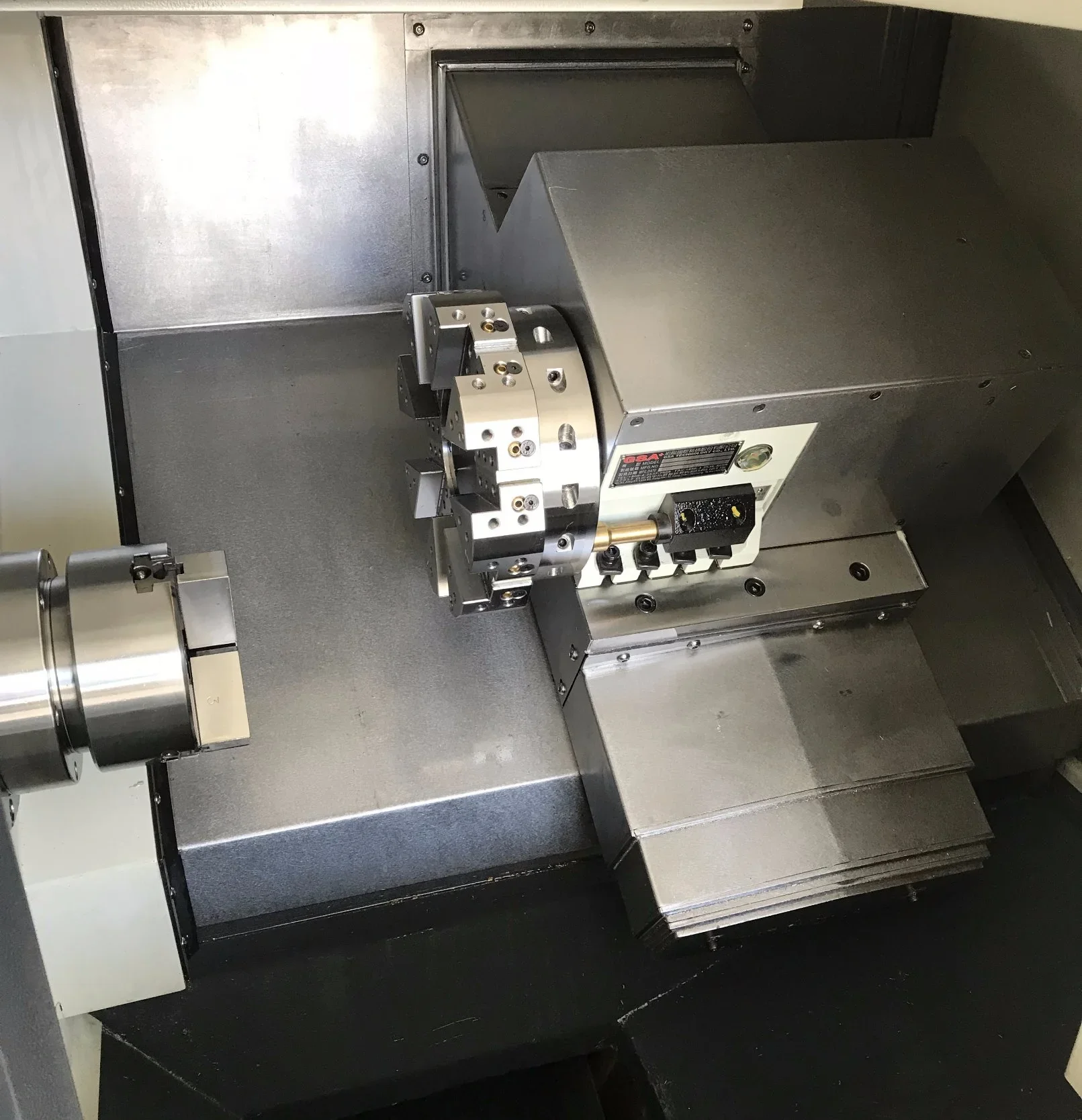 Precision Syntec System Cnc Combined Automatic Lathe Milling Machine 8 Stations Hydraulic Turret Slant Bed Lathe