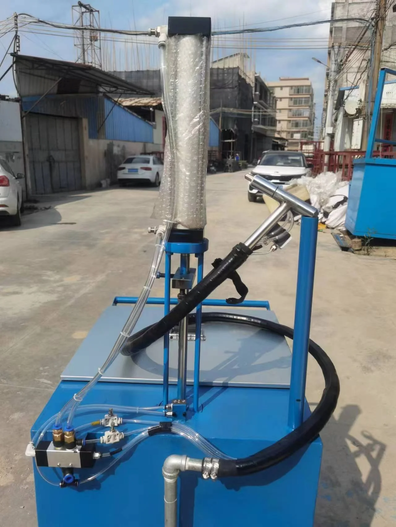 Large distributor, metering machine, mixing filling machine plastic sol PVC toy