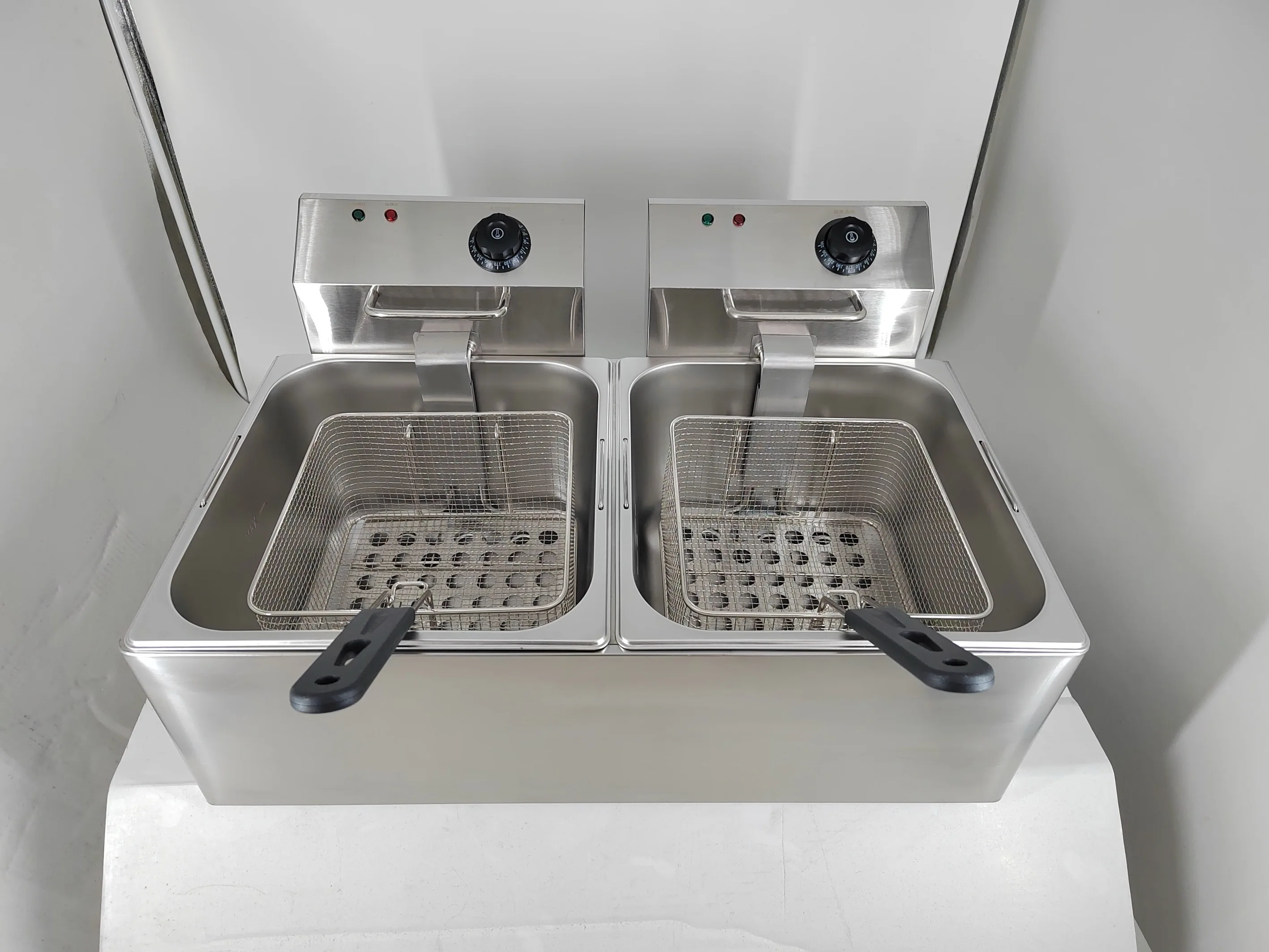 11L+11L Rounded High Quality Stainless Steel Commercial Electric Fryer for Fried Chicken and French Fries