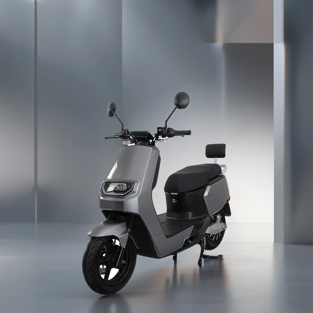 High Speed 45Km/H Motorcycle Electric Bike Led Lamp Green Initiative Scooter Electric Moped Retro