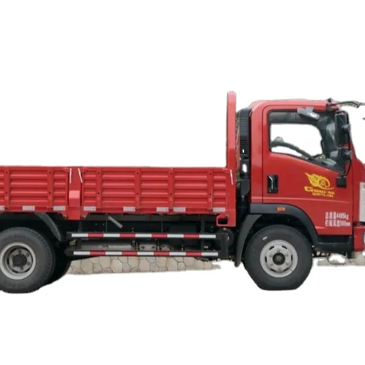 Famous brand HOWO 6 wheels 5 tons cargo truck on discount