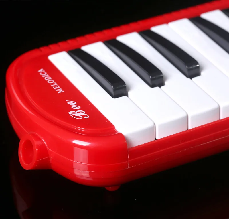 Bee brand 32 keys melodica musical instruments cheap melodica with soft bag