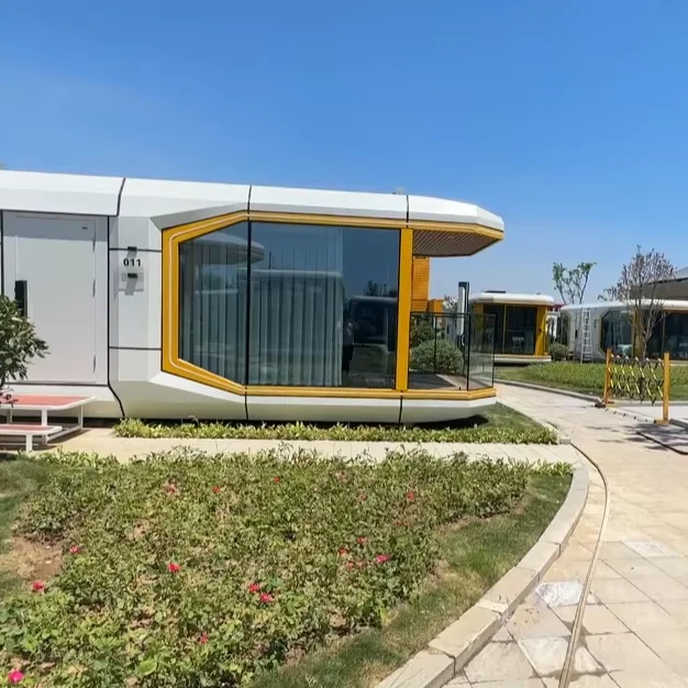 2026 tiny mini small modern waterproof foldable modular portable container houses prefabricated homes