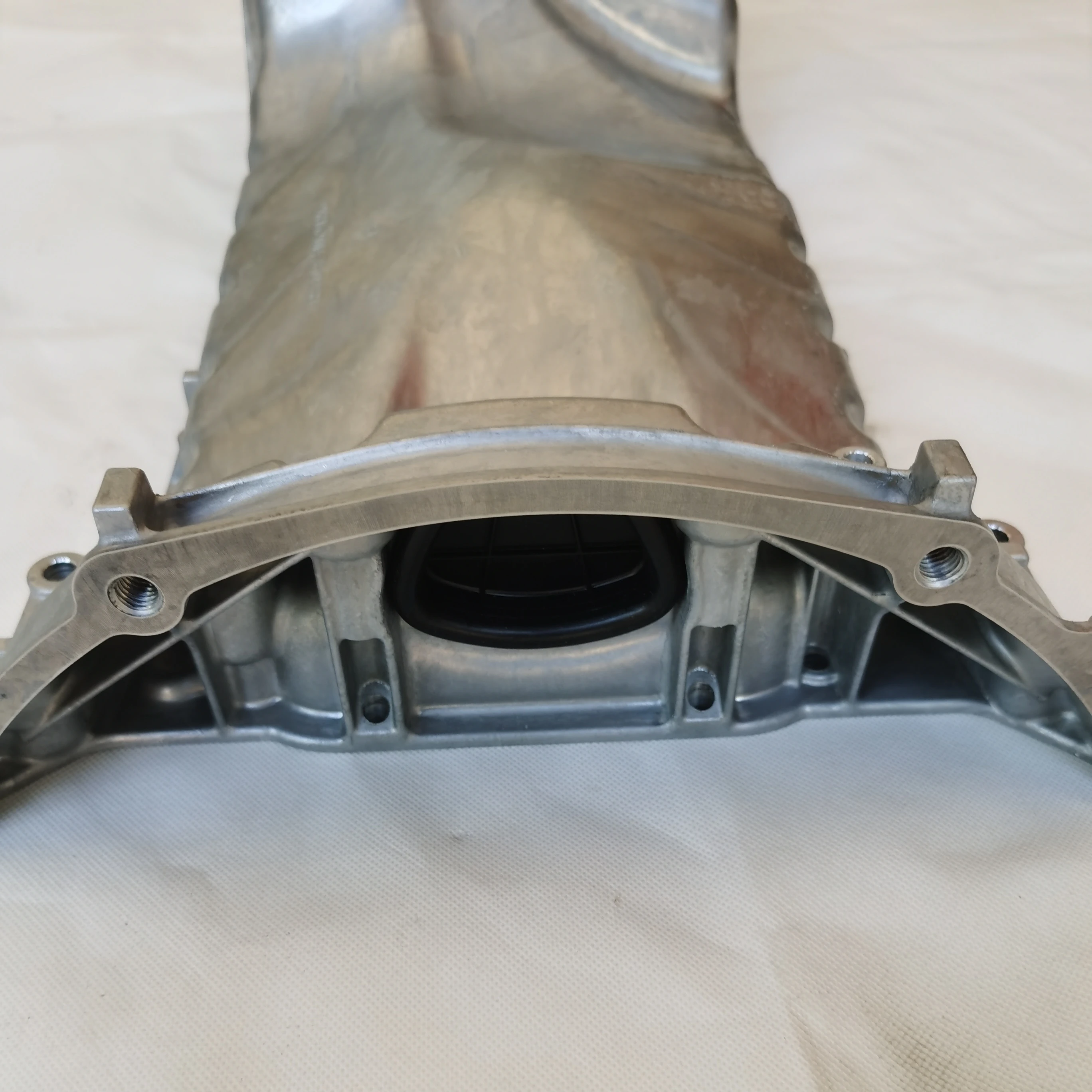 ssangyong South Korea ssangyong Actyon Kyron 3.2 displacement gasoline diesel engine oil pan 2008-2015 OE 6710100713