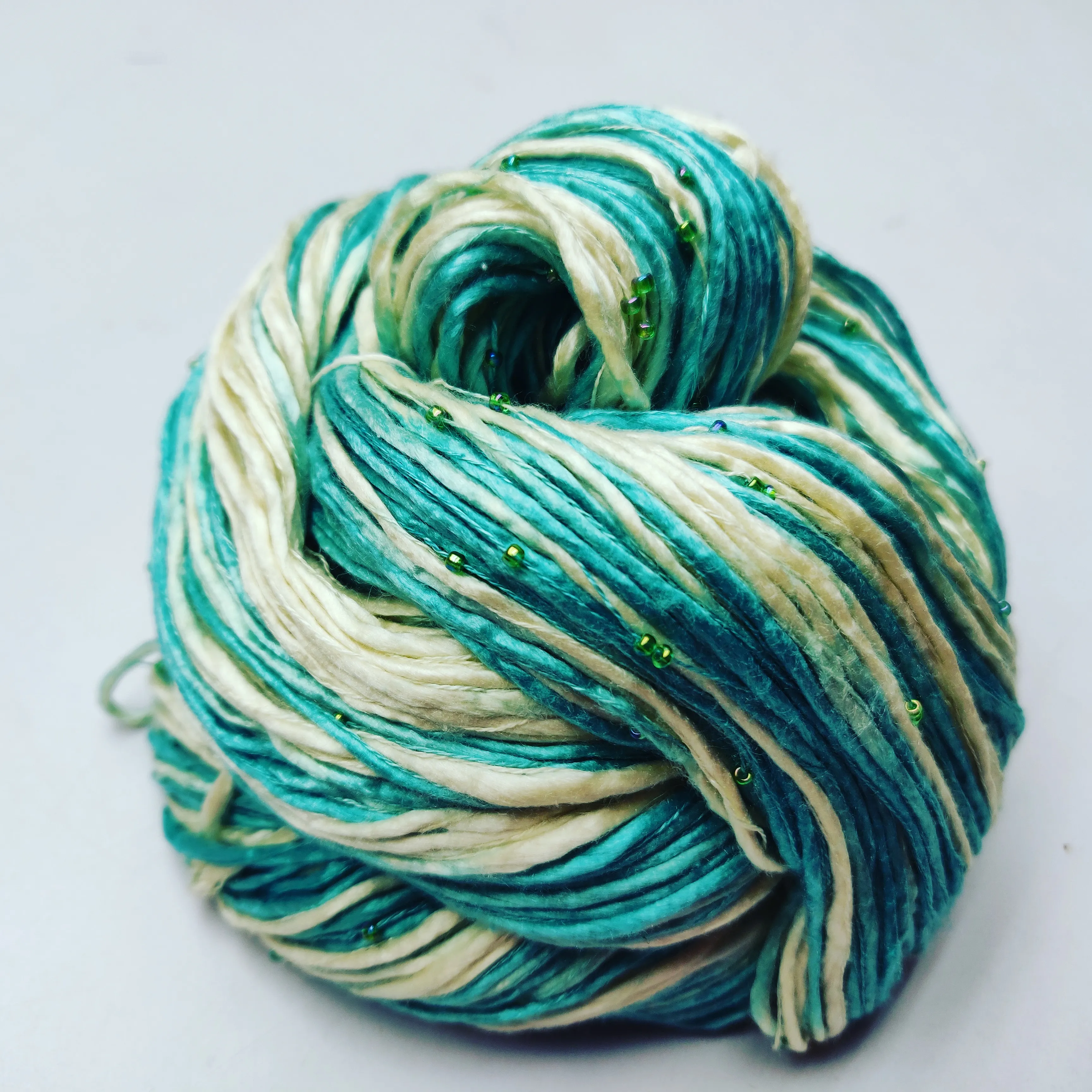 embellished silk yarn Yellow Color Para Aramid Yarn Ring Embroidery Anti Technics Style Packing Flame Pattern beaded yarn