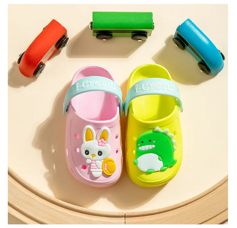 OEM ODM Custom Children summer non-slip soft soles indoor anti-collision garden shoes  slippers