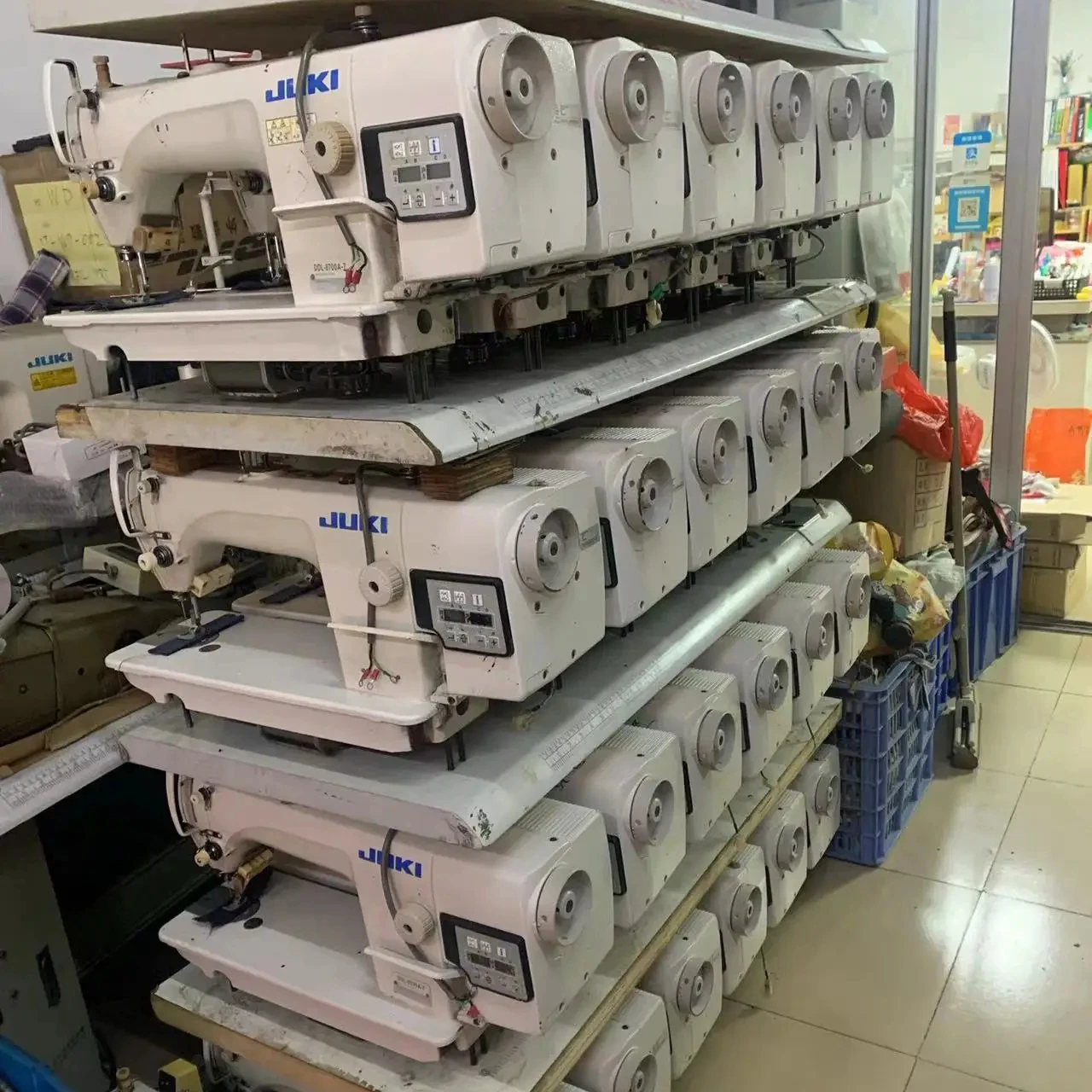 USED JUKI8700A-7 High-speed Direct-drive Computerized 1-needle Lockstitch Sewing Machine with DRY Oil Pan System