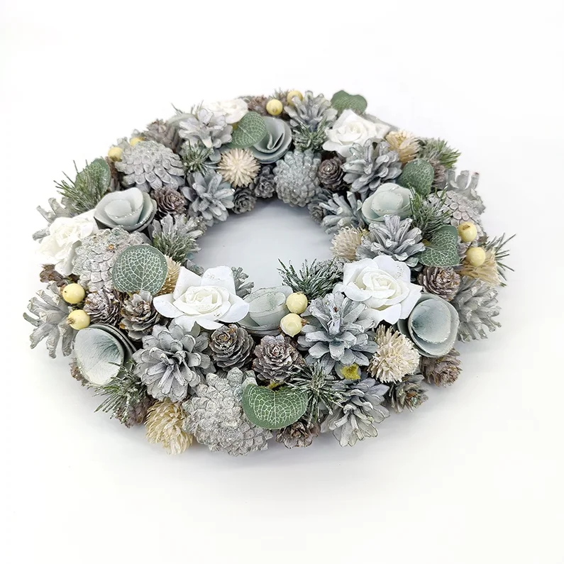 Wholesale Diameter 35 cm Real Pine Cones Hanging Front Door Christmas Wreaths And Garland For Decoration