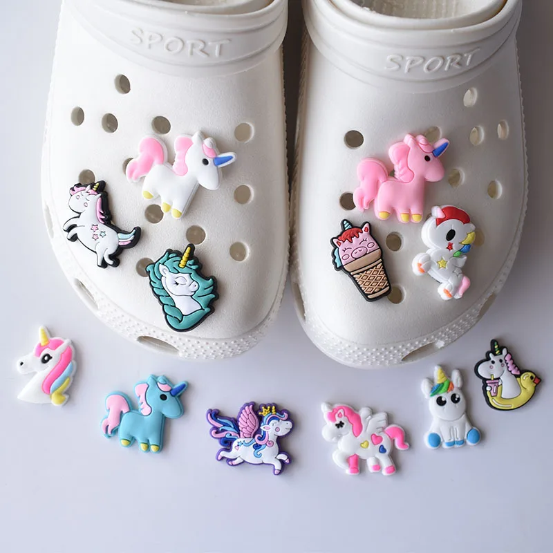 New Unicorn Shoe Charms for Crocses Cartoon Cute PVC Soft Rubber Shoe Buckle Ornament Decoration Removable croc charm