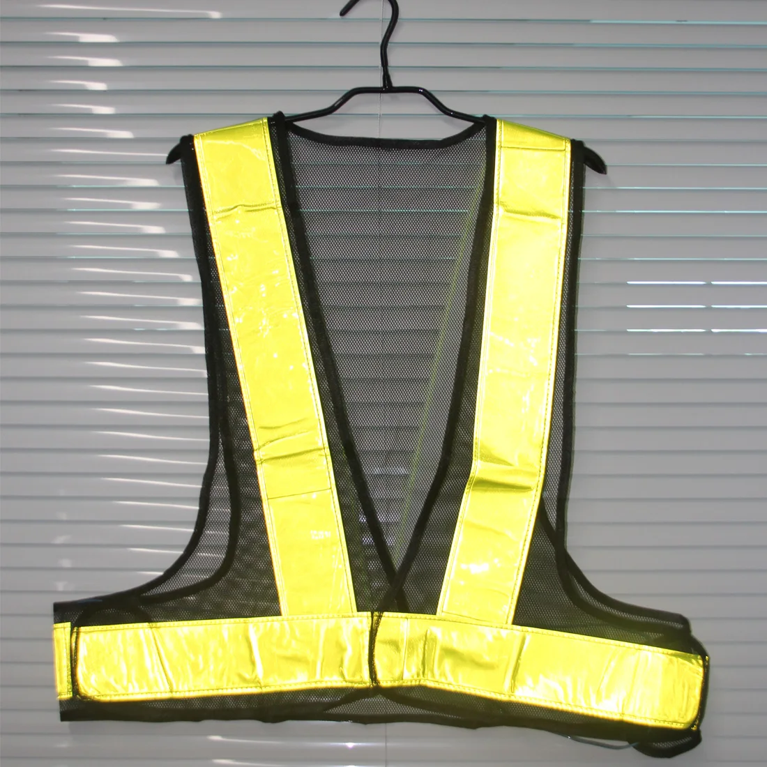 New Arrival High Visibility Safety Vest with 7cm Yellow Lattice Reflective Tape