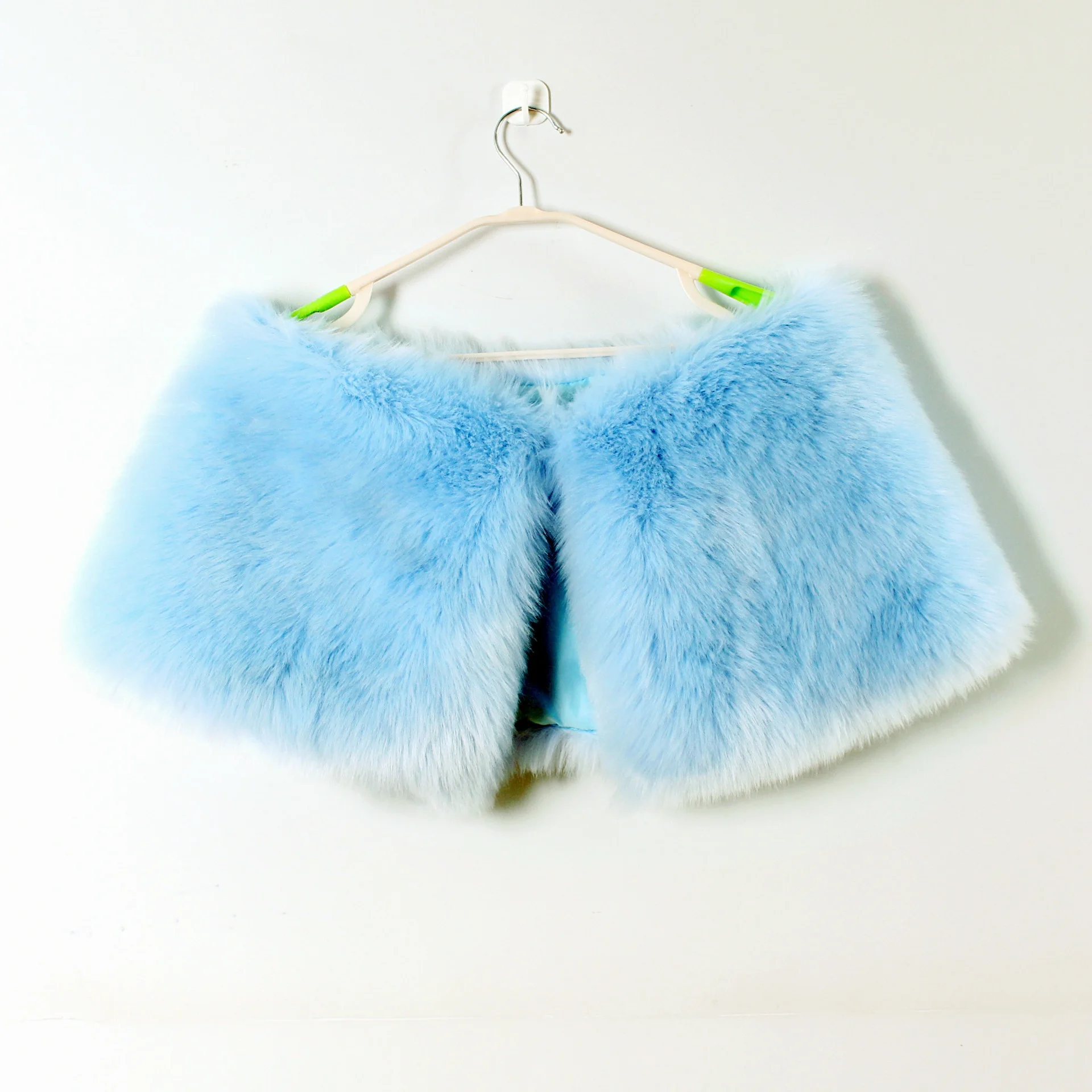 
Womens Bridal Faux Fur Collar Shawl Blue Faux Fur Scarf Evening Wrap Cape for Winter Coat 