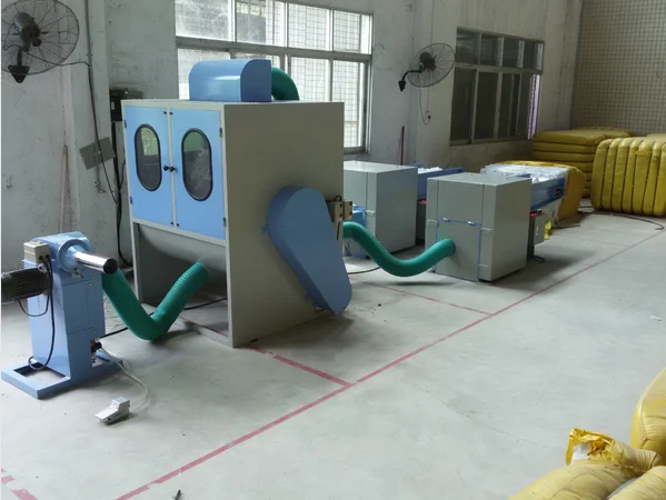 Машина для наполнения подушек из пены с эффектом