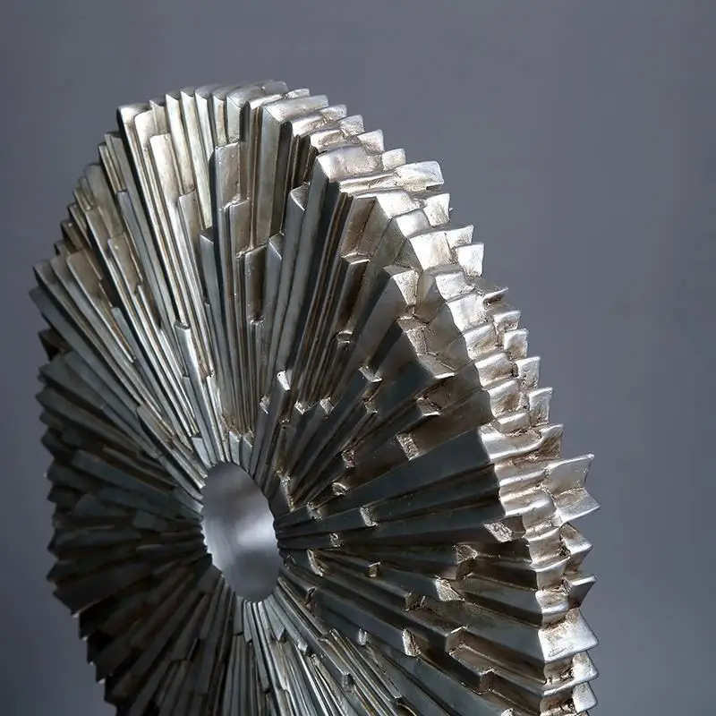 China Suppliers Resin silver sun shape Home Decoration Ornament with 2 different size home ornaments