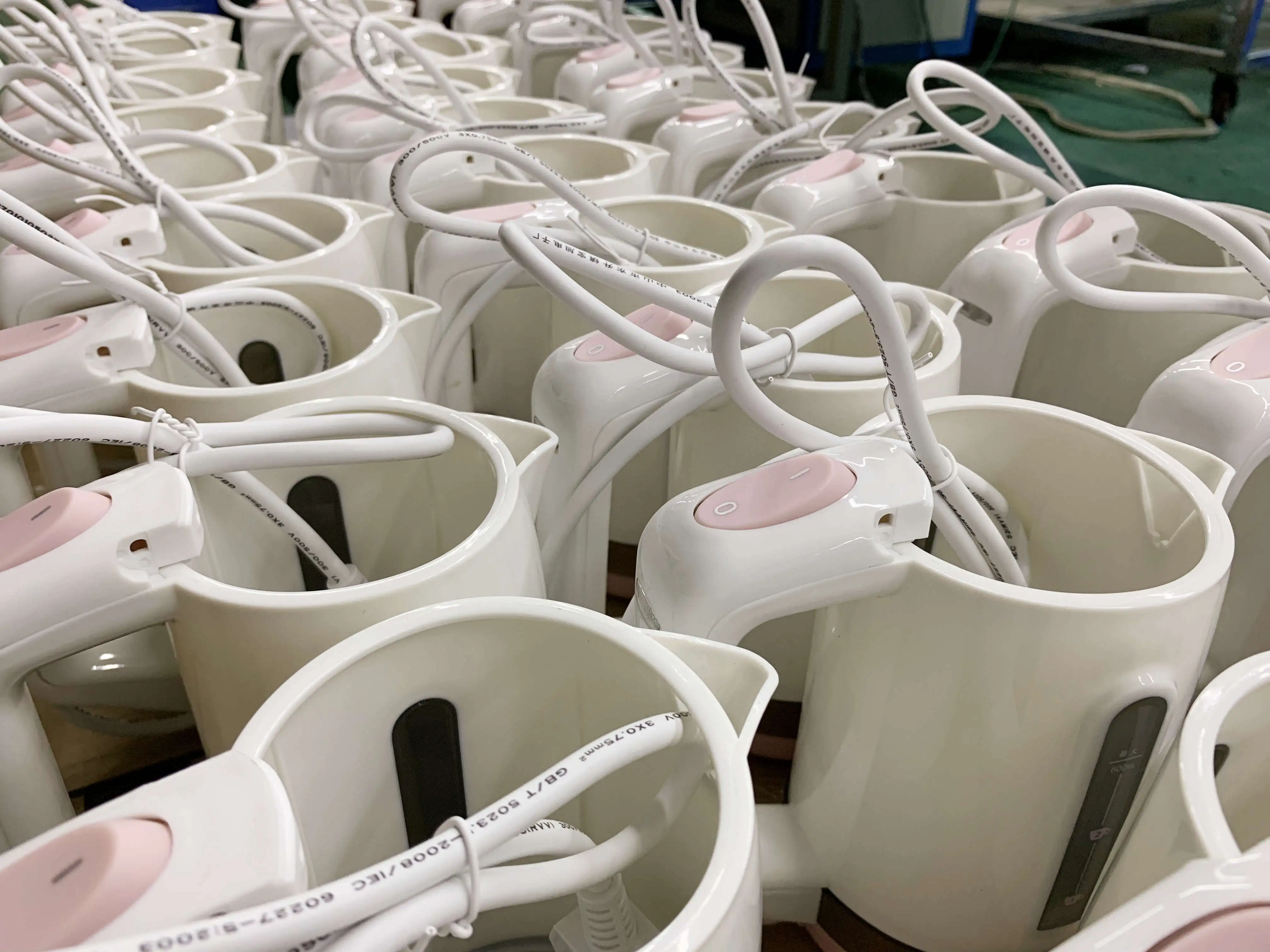 0.5l 500ml mini electric tea kettle small size in 304 stainless steel for hotel electronics appliances