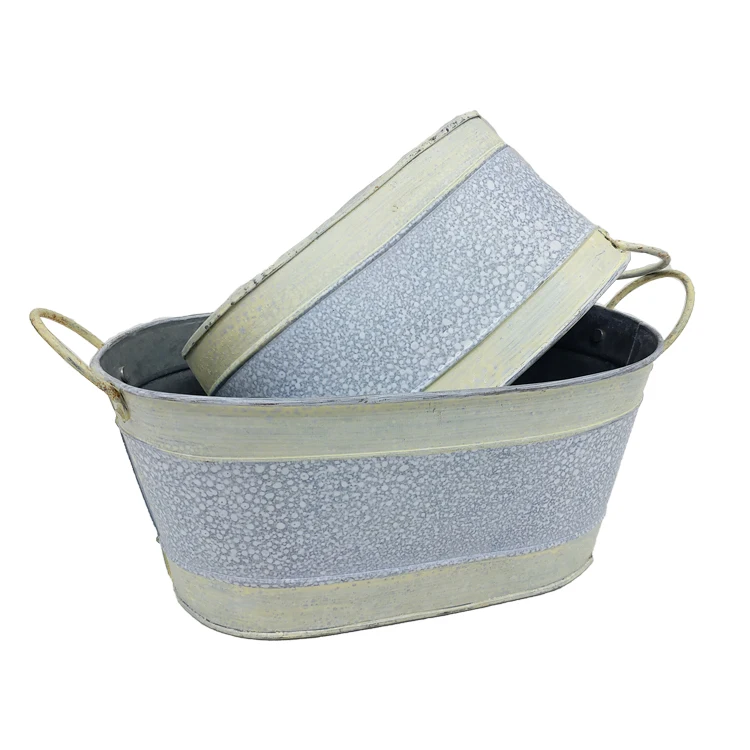 Eco-friendly Grey Planter Oval Vintage Worn And Rusty Flower Pot Metal Pot With Handle