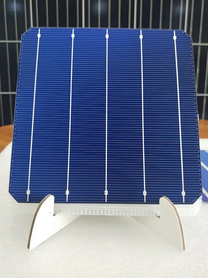 21.2% PERC N-type hetero-junction double sided monocrystallinetriple junction gallium arsenide solar cells