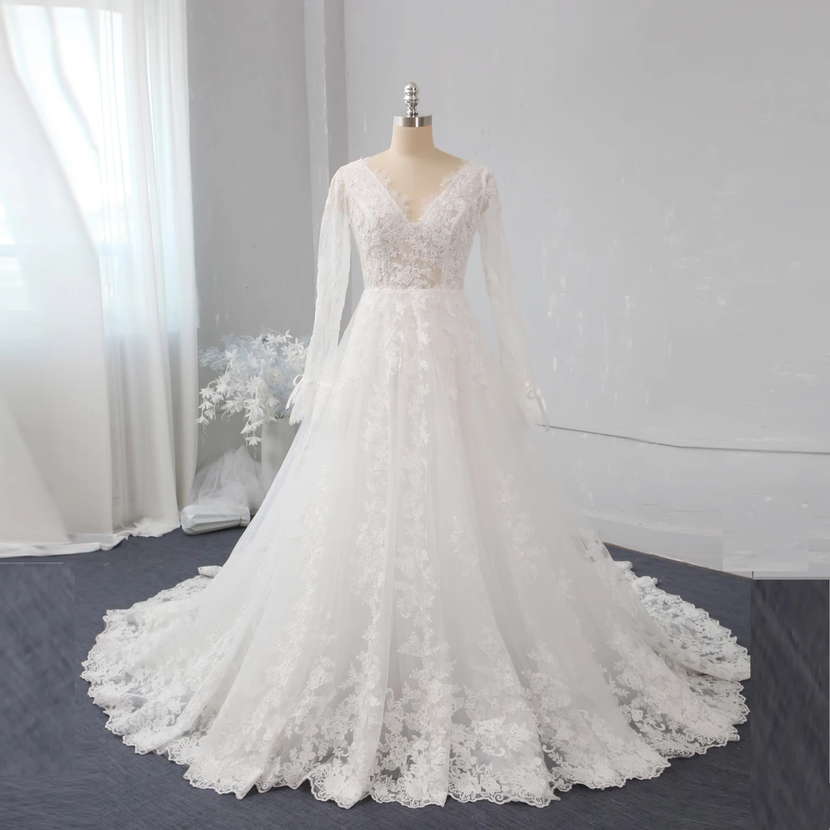A line ivory tulle lace long train classic wedding dresses for women 2021