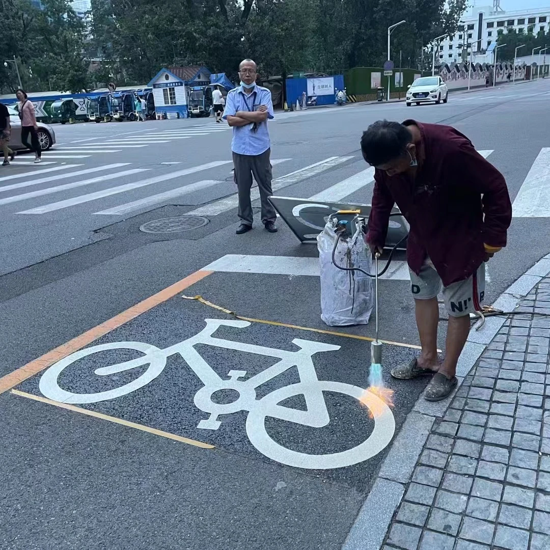 Fire Heating Apply Preformed adhesive hot melt Road Marking Tape, Bicycle Lne Pavemenr Marking