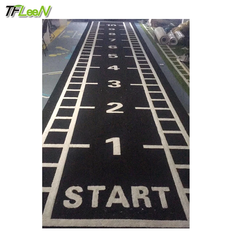 Customized green artificial grass carpet gym turf with numbers and white lines Pet Mat gym garden soccer field sports ground to